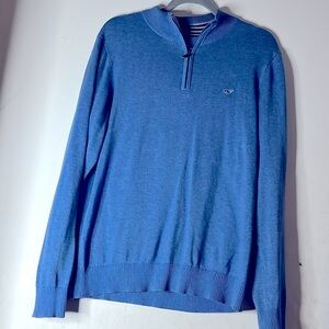 Vineyard vines sweater, medium comfortable